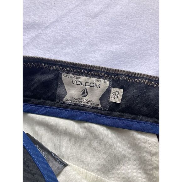 Volcom Brown Chino Flat Front Regular Fit Casual Short Mens 33 - Picture 4 of 11